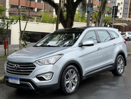 HYUNDAI SANTA FÉ 3.3 MPFI 4X4 7 LUGARES V6 270CV GASOLINA 4P AUTOMÁTICO HYUNDAI SANTA FÉ 3.3 MPFI 4X4 7 LUGARES V6 270CV GASOLINA 4P AUTOMÁTICO